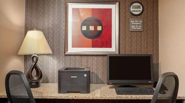 Hotel Hampton